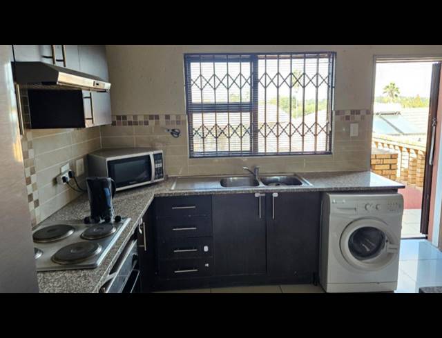 2 BEDROOM APARTMENT FOR SALE IN BRACKENDOWNS